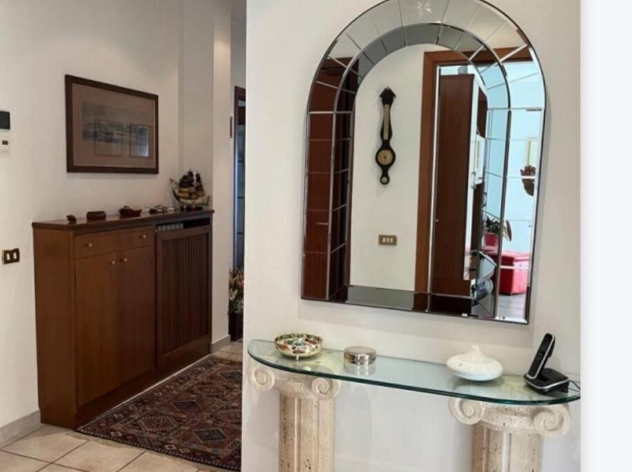A Casa Di Gianni Διαμέρισμα Γκαλλαράτε Εξωτερικό φωτογραφία